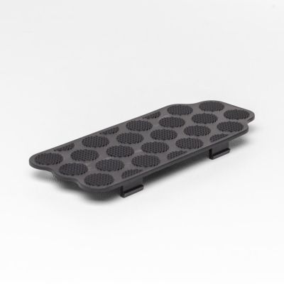 Black rubber part for step