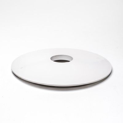 Vacum plate for skimmer